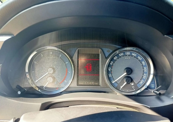 Toyota Corolla cena 45899 przebieg: 171500, rok produkcji 2015 z Ożarów Mazowiecki małe 67